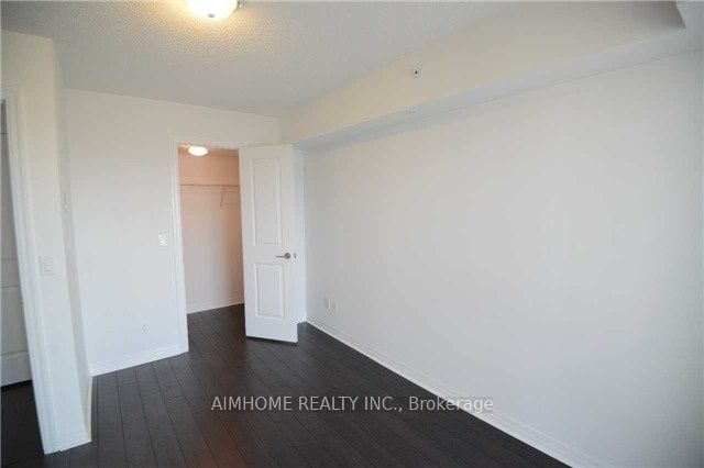 275 Yorkland Rd, unit 1911 for rent