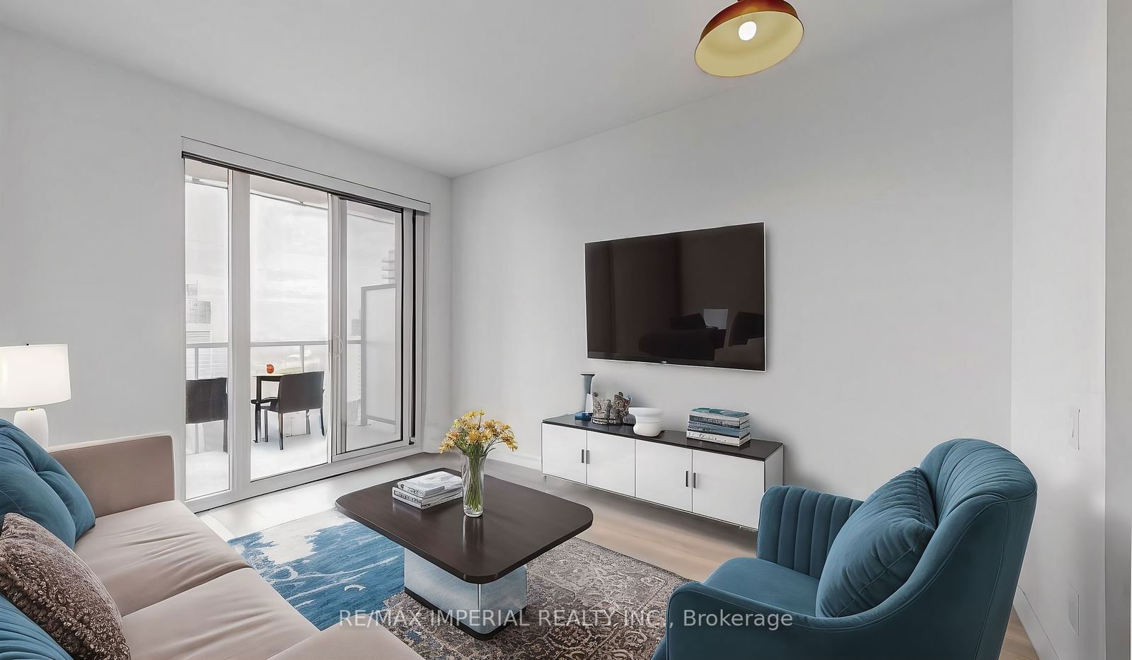 3 Gloucester St, unit 2706 for sale