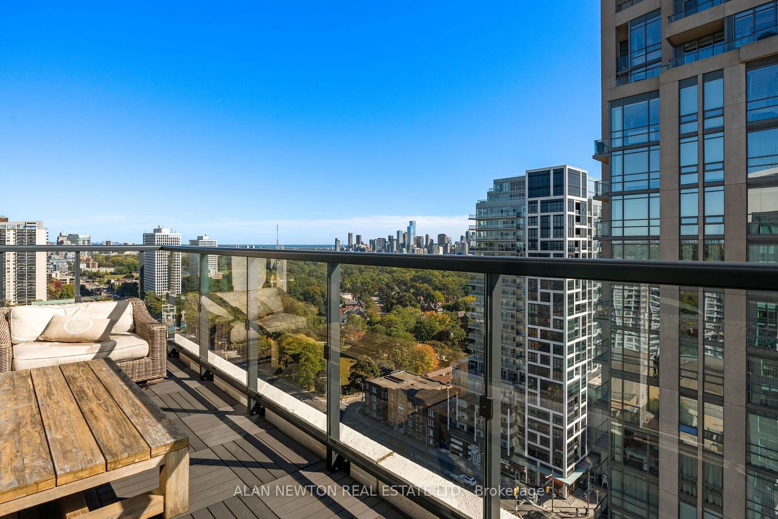 The Barrington Condos, Midtown, Toronto