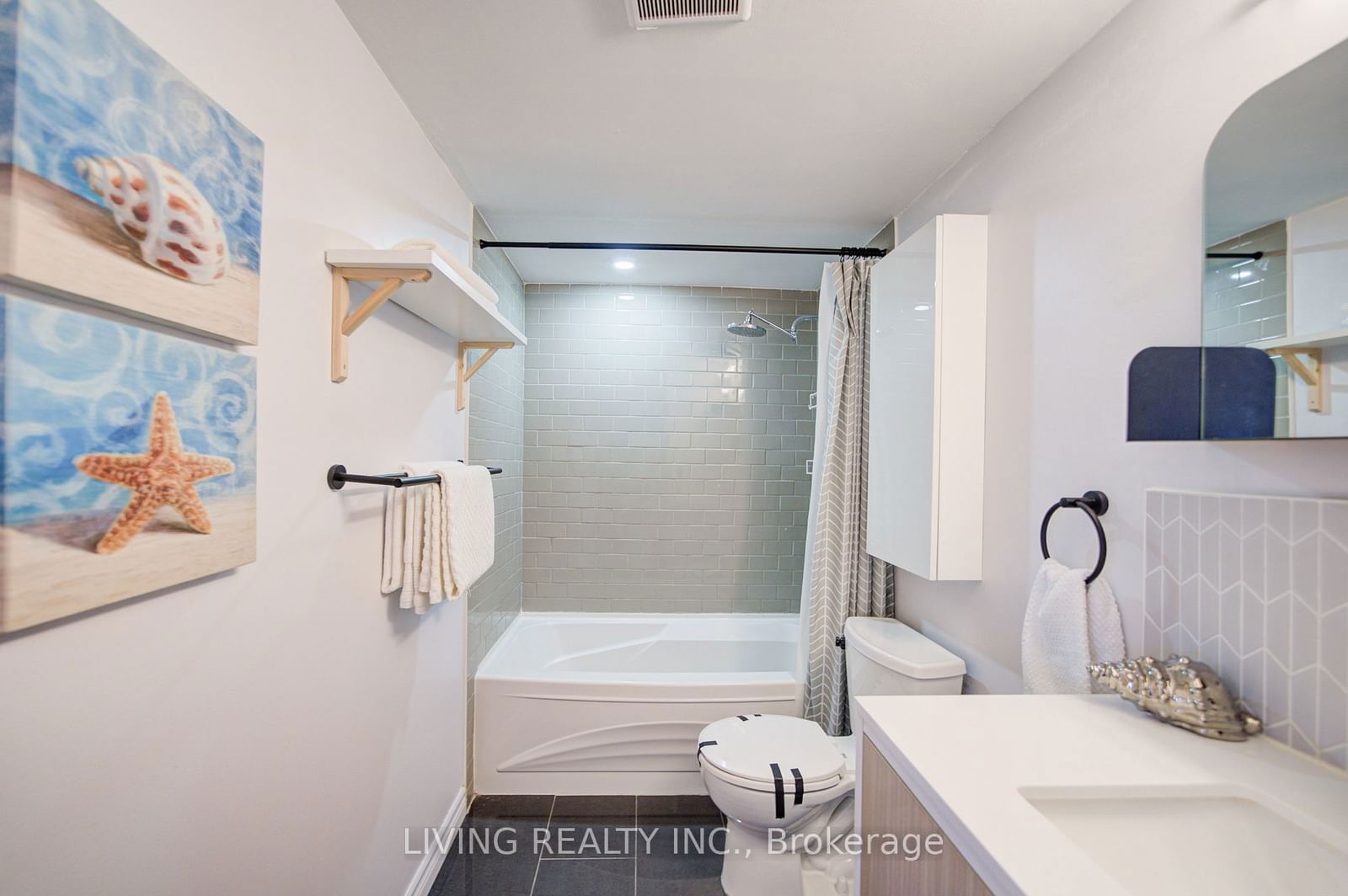 5785 Yonge St, unit PH408 for sale