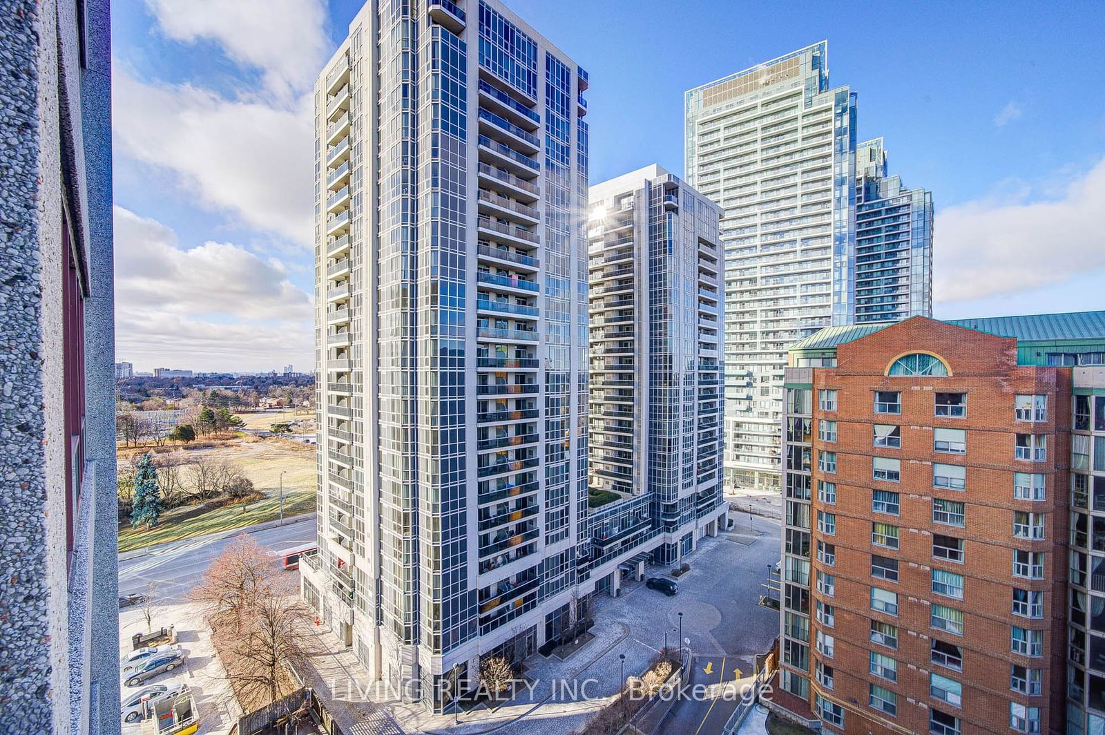 5785 Yonge St, unit PH408 for sale