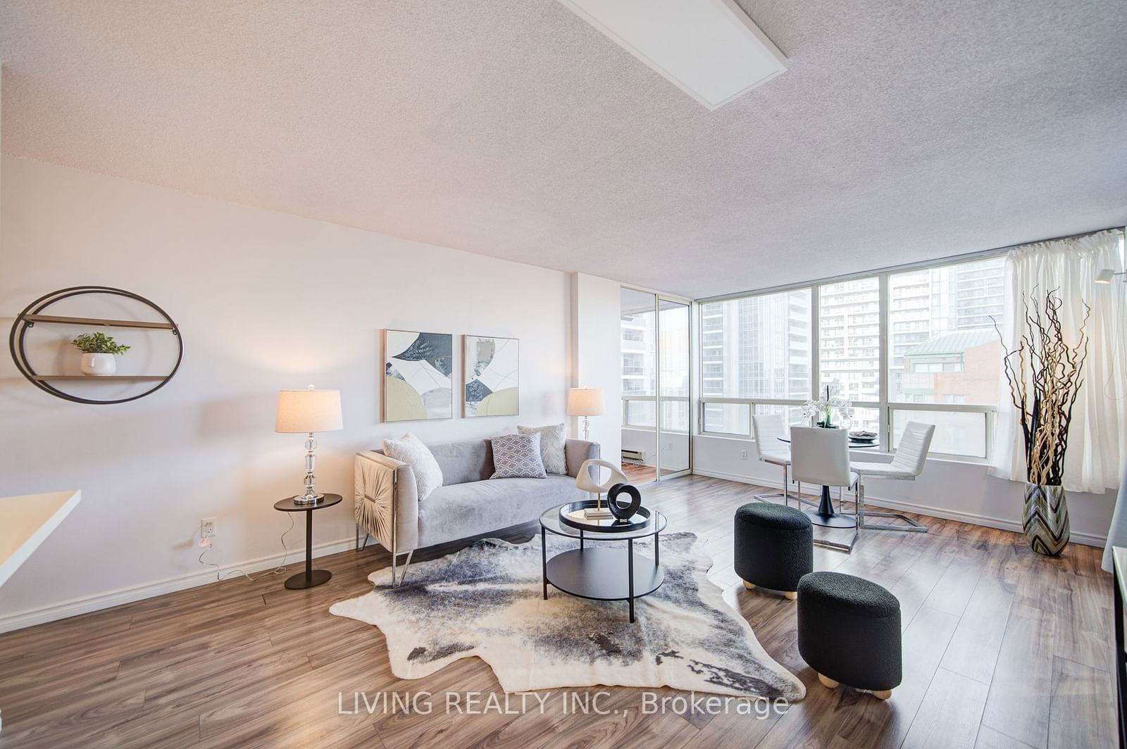 5785 Yonge St, unit PH408 for sale