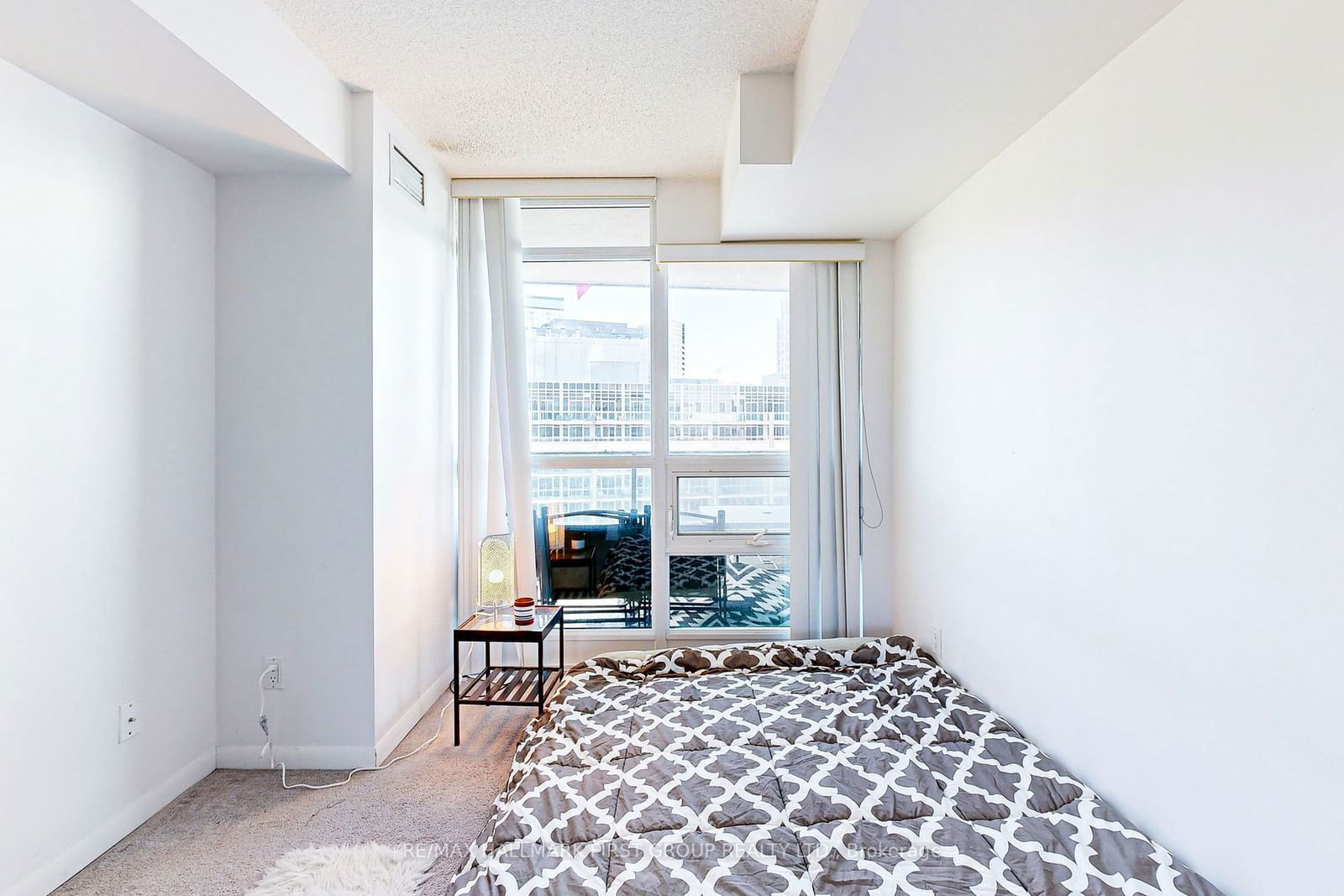 209 Fort York Blvd, unit 1567 for rent