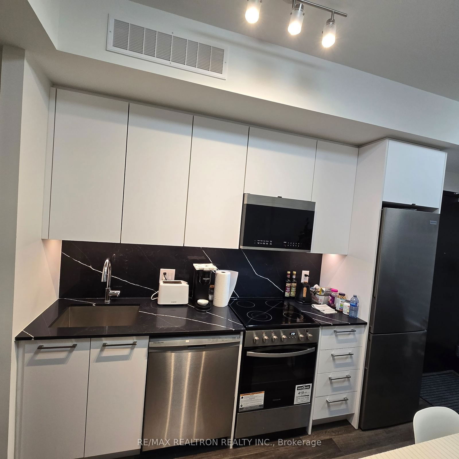 861 Sheppard Ave W, unit 54 for rent