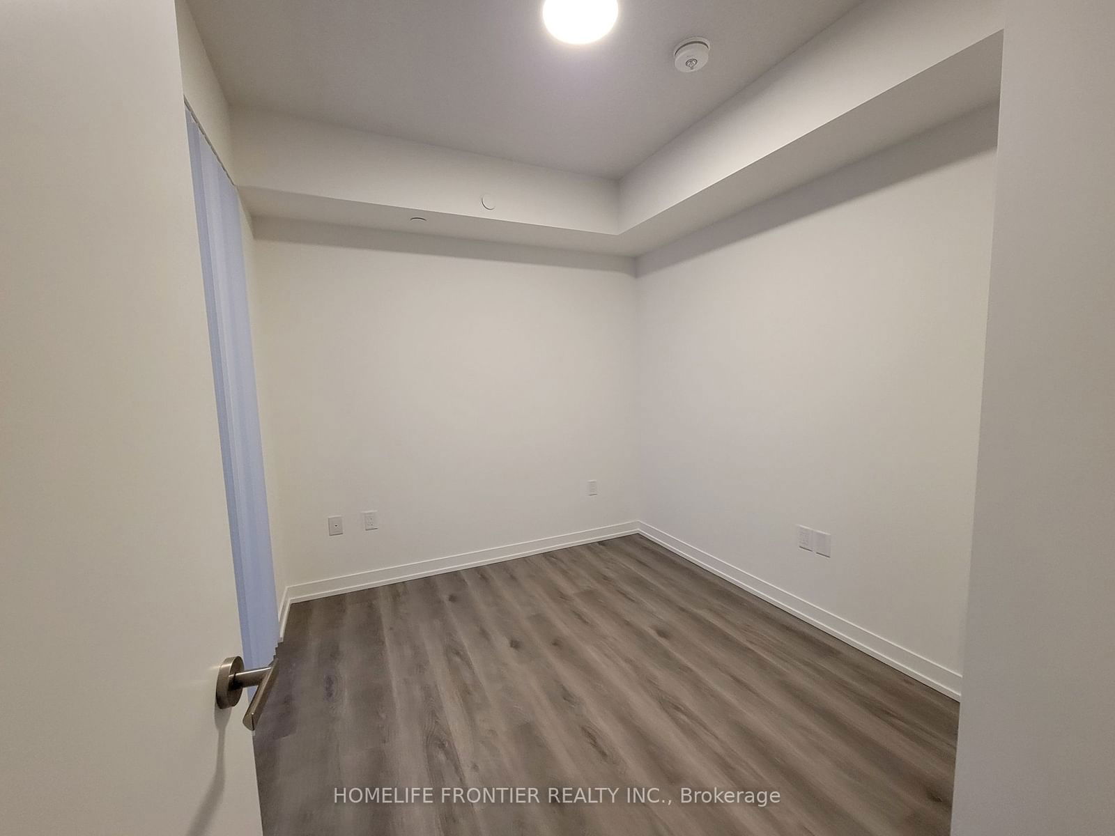 138 Downes St, unit 2707 for rent