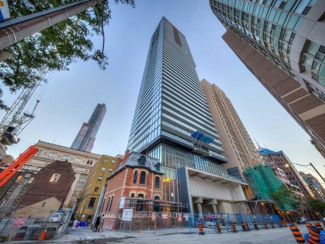 15 Grenville St, unit 510 for rent