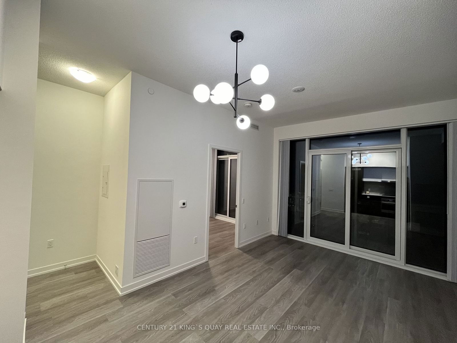 55 Cooper St, unit 4111 for rent