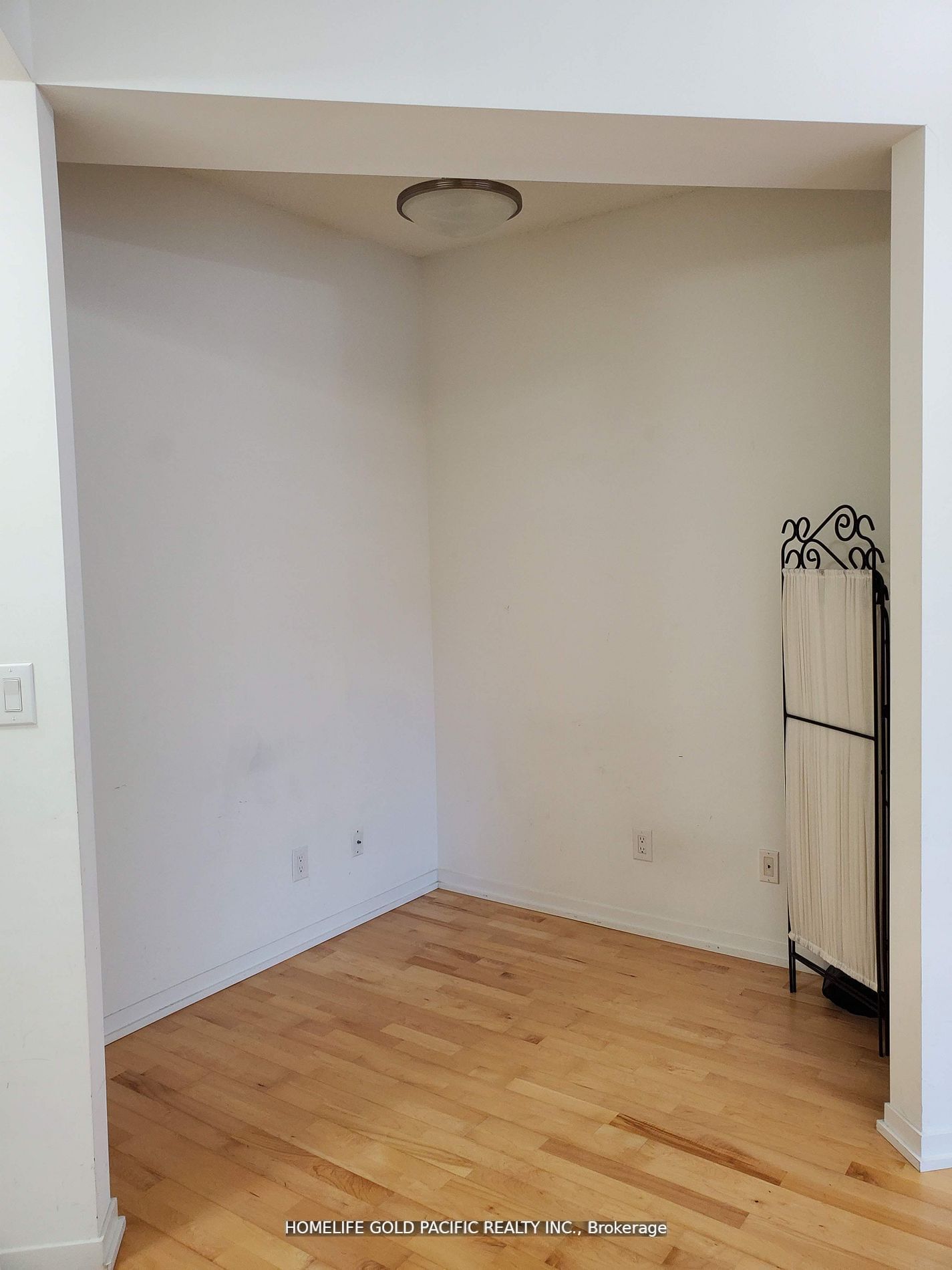 55 Bremner Blvd, unit 1104 for rent