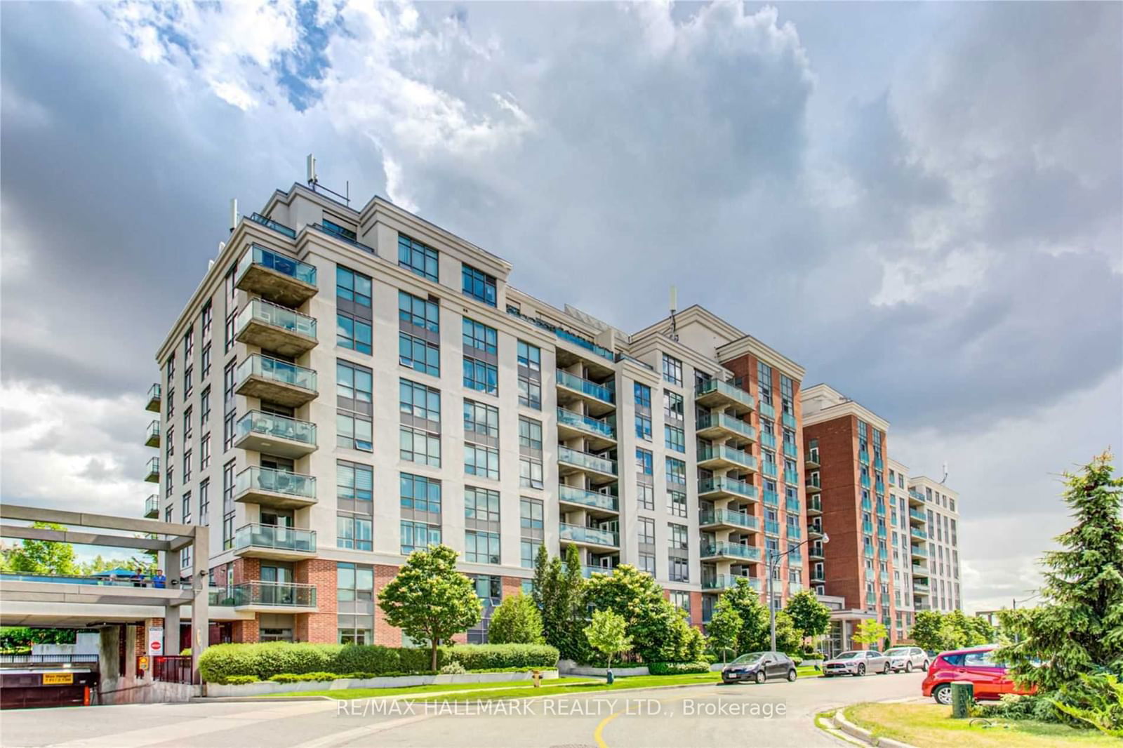 120 Dallimore Circ, unit 126 for rent