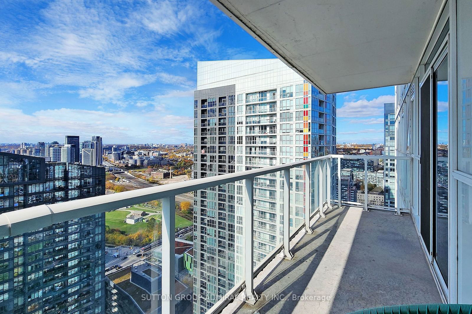 75 Queens Wharf Rd, unit 4012 for sale