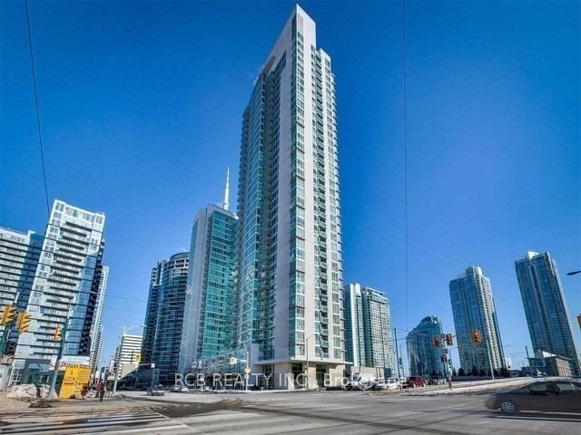 397 Front St W, unit 806 for rent