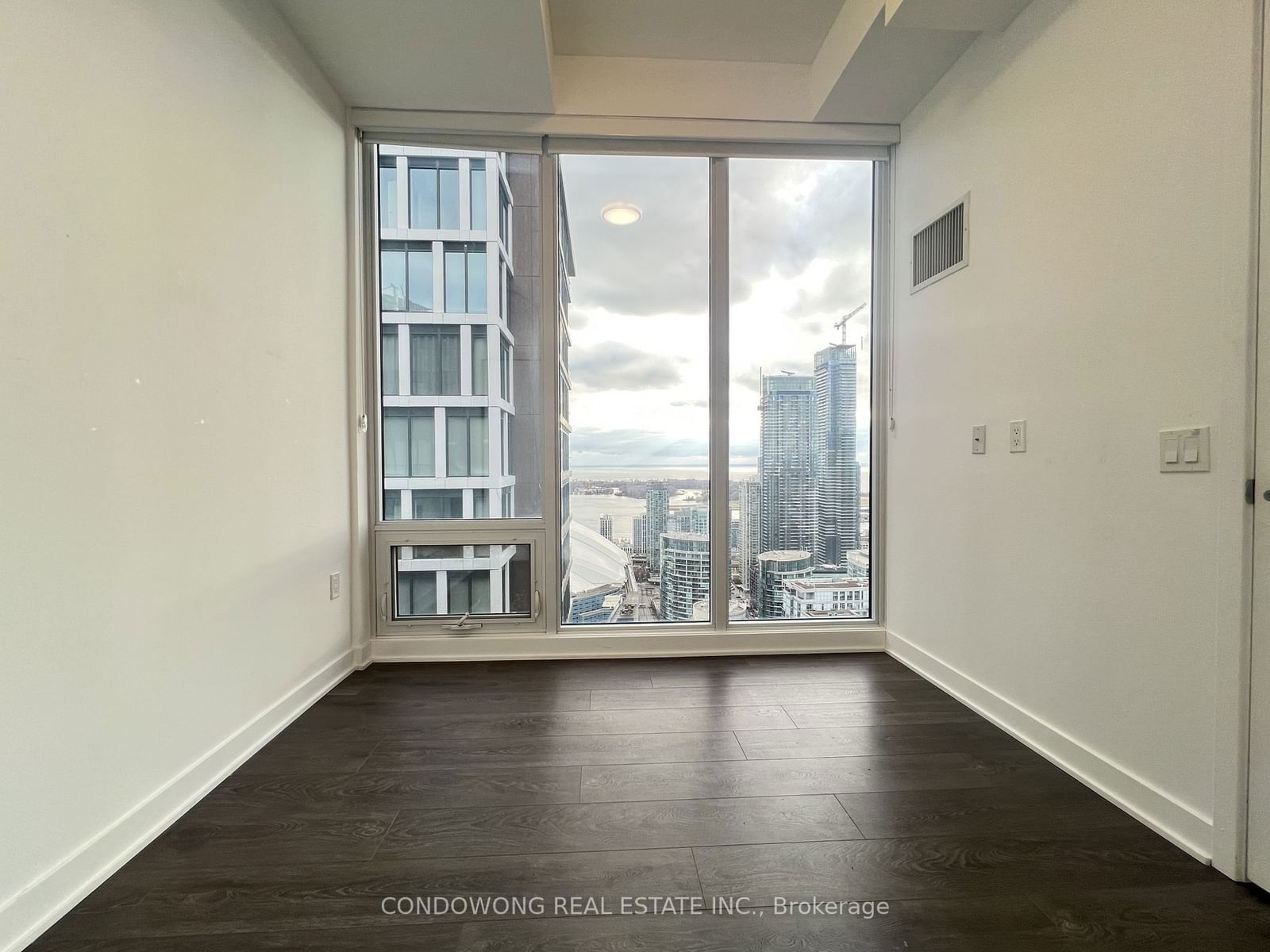 115 Blue Jays Way, unit 5002 for rent