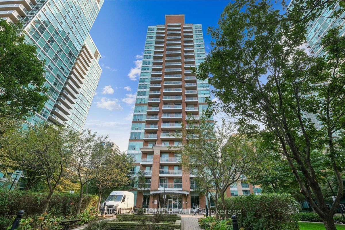 Battery Park Condos, West End, Toronto