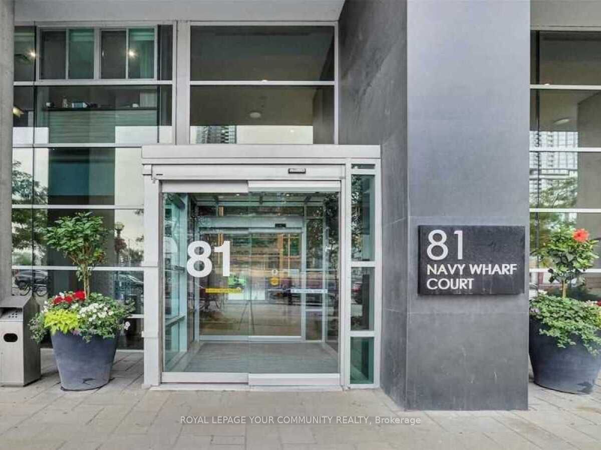 81 Navy Wharf Crt, unit 3205 for rent