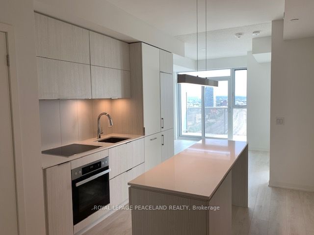 20 Richardson St, unit 2402 for rent