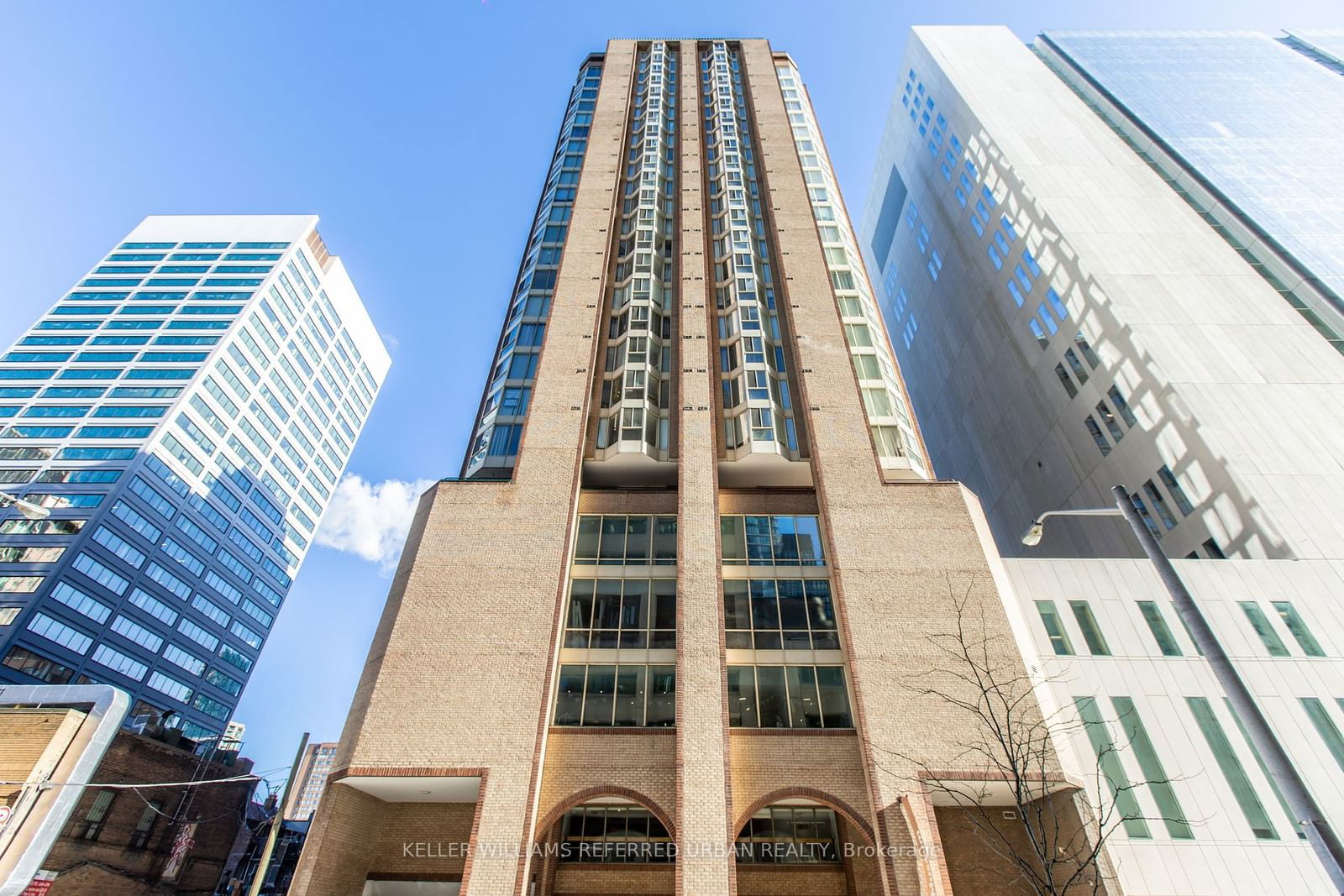 55 Centre Ave Ave, unit 2001 for sale