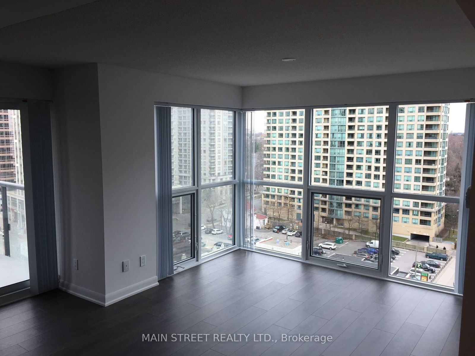 5168 Yonge St, unit 909 for rent