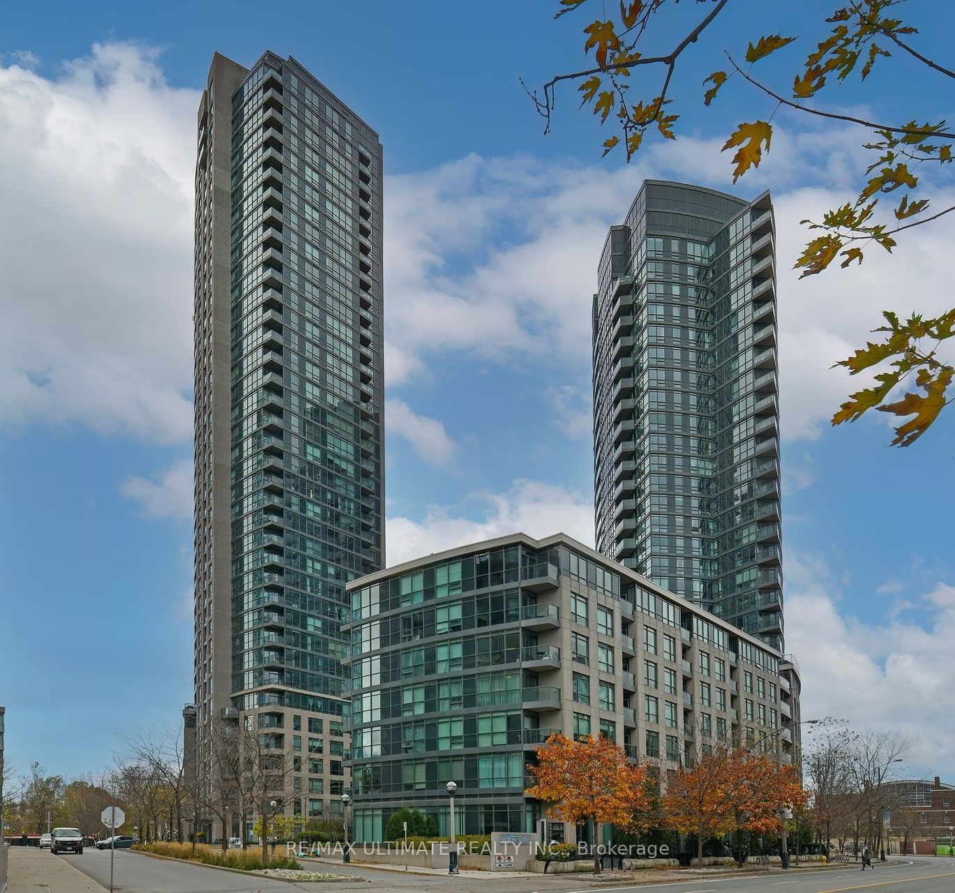 231 Fort York Blvd, unit 824 for sale