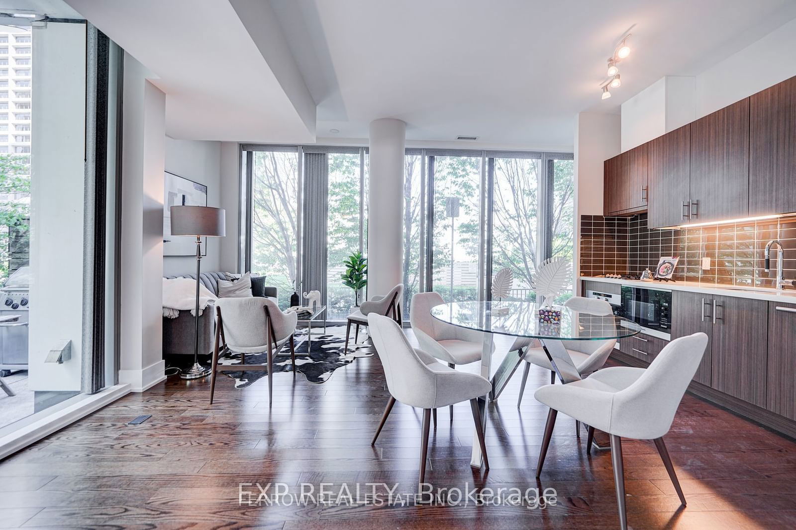 39 Queens Quay E, unit 101 for rent