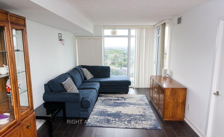 72 Esther Shiner Blvd, unit 1809 for rent