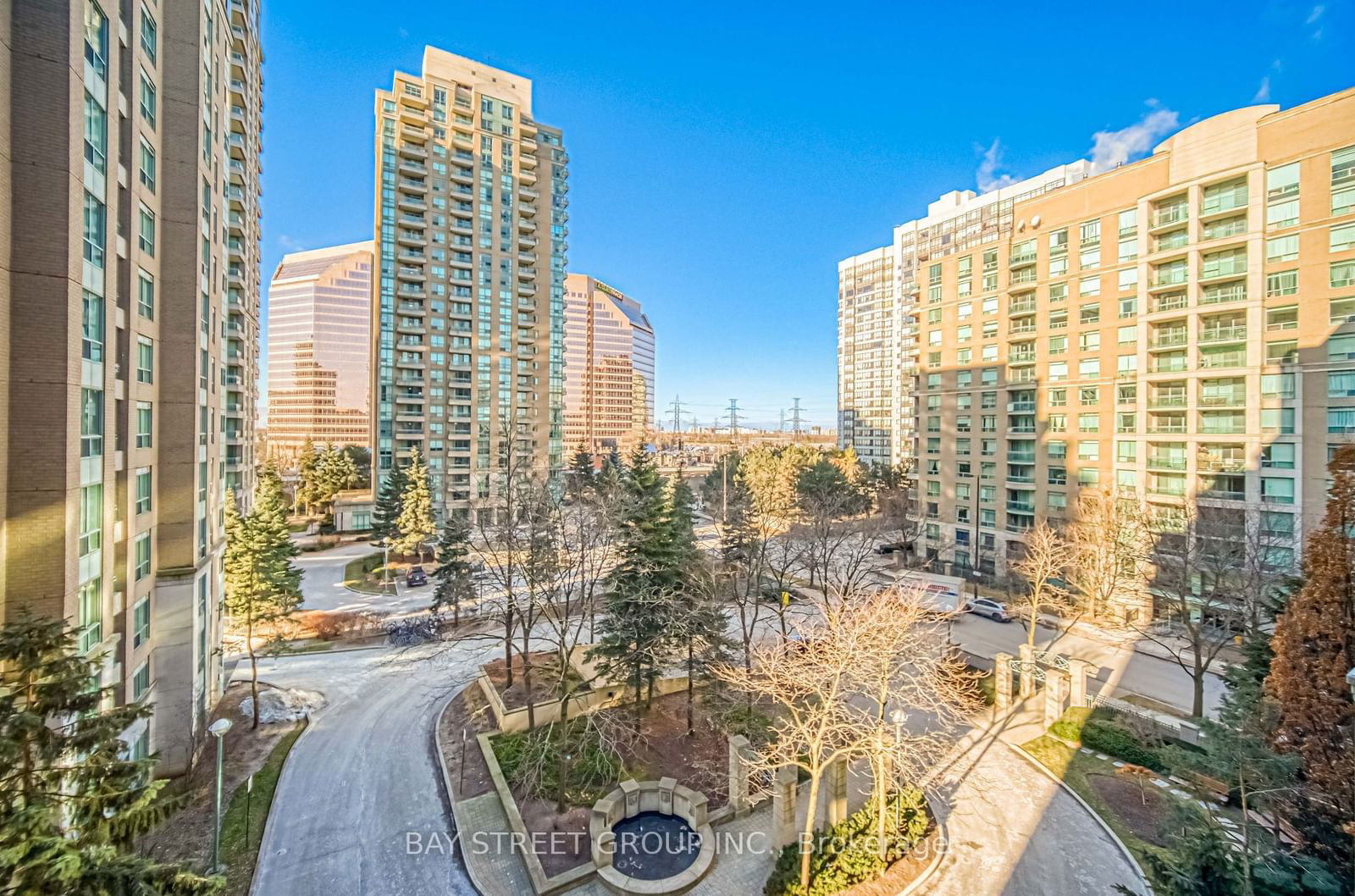 The Paramount Condos, North York, Toronto