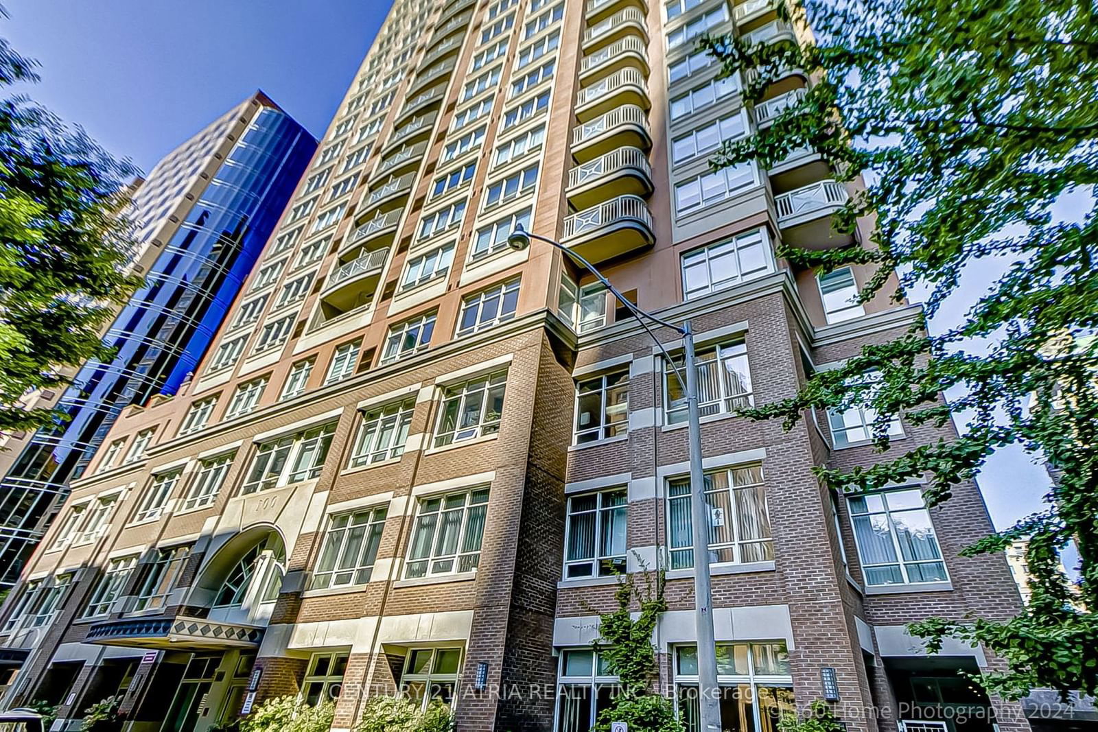 100 Hayden St, unit 1102 for rent