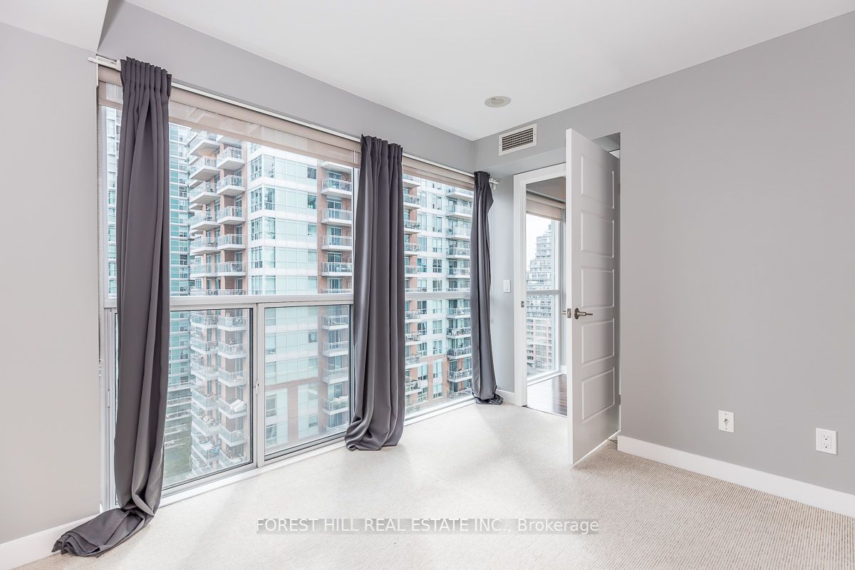 100 Western Battery Rd, unit 1402 for rent