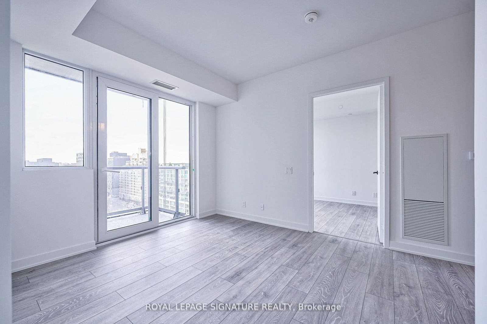 108 Peter St, unit 1622 for rent