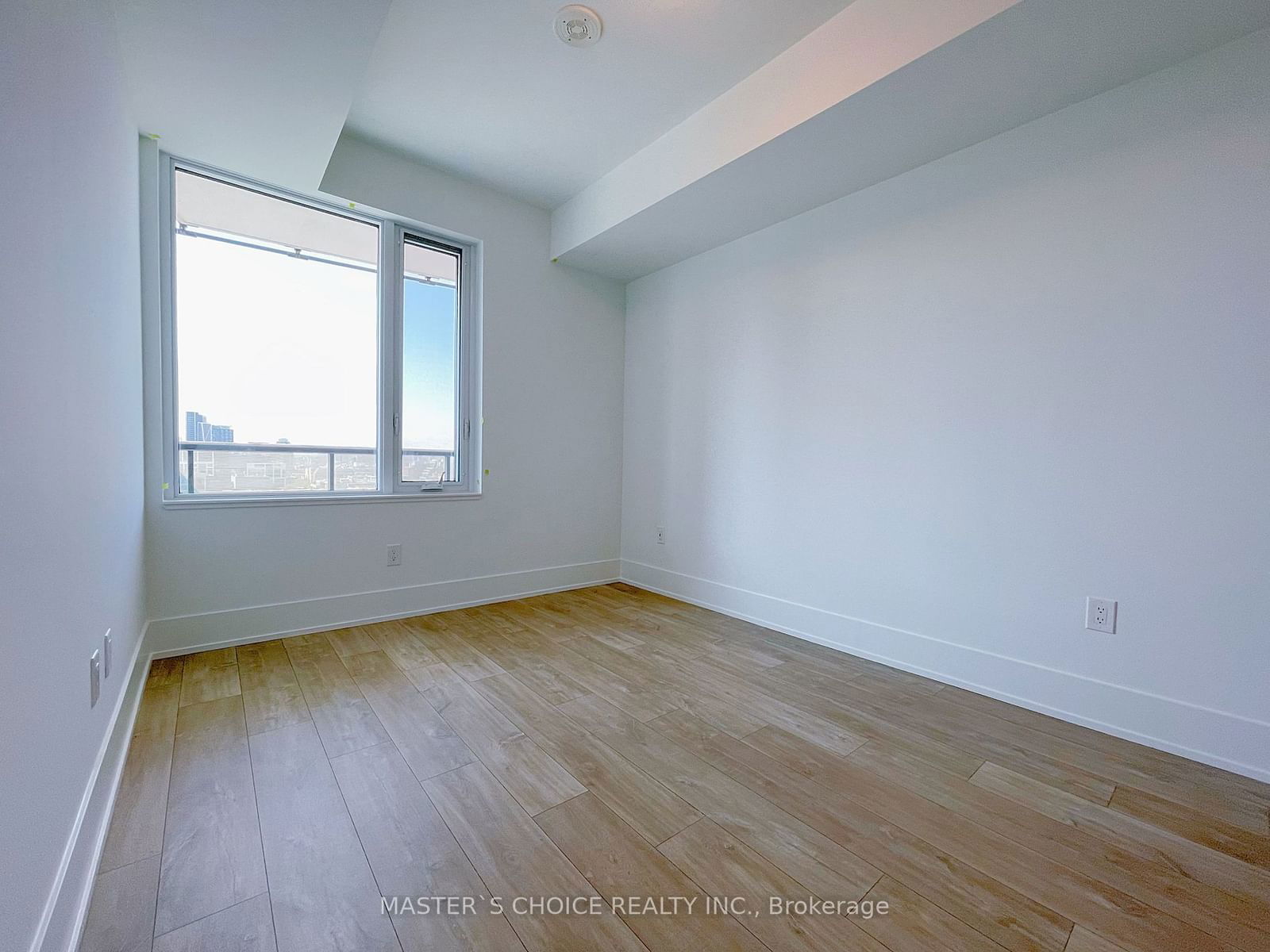 480 Front St W, unit 1402 for rent