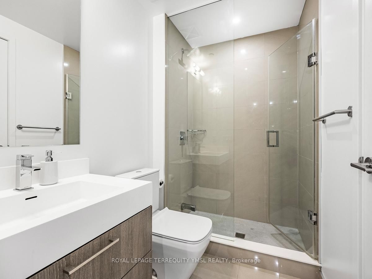 1 Yorkville Ave, unit 1601 for sale