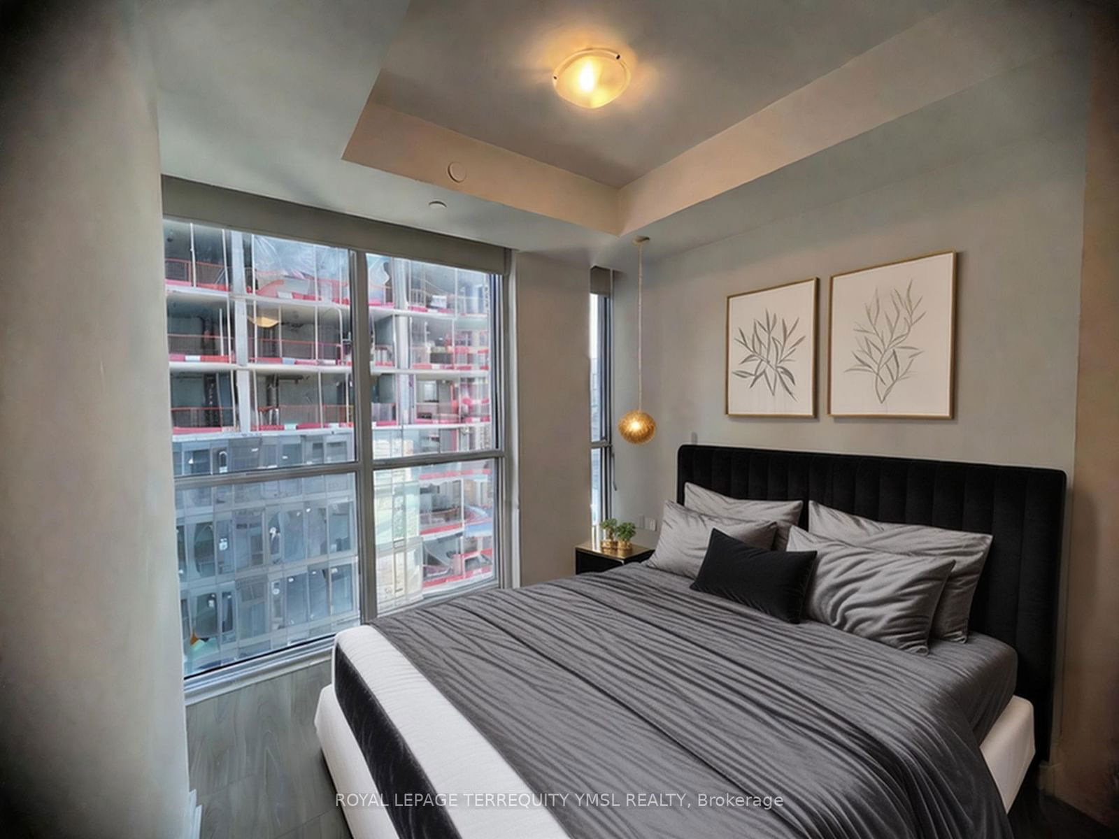 1 Yorkville Ave, unit 1601 for sale