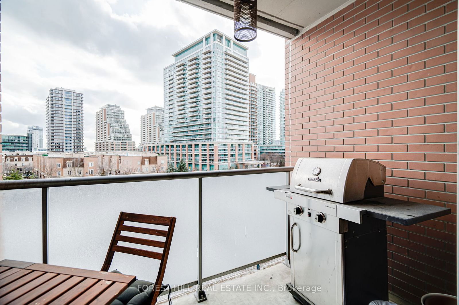 1 Shaw St, unit 613 for rent