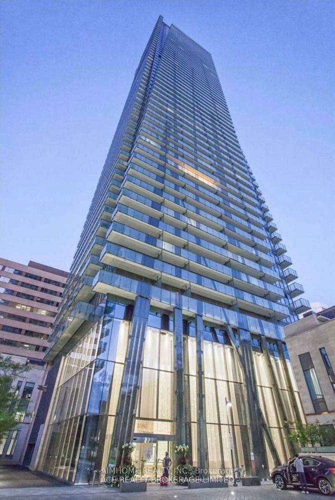 1080 Bay St, unit 1007 for rent