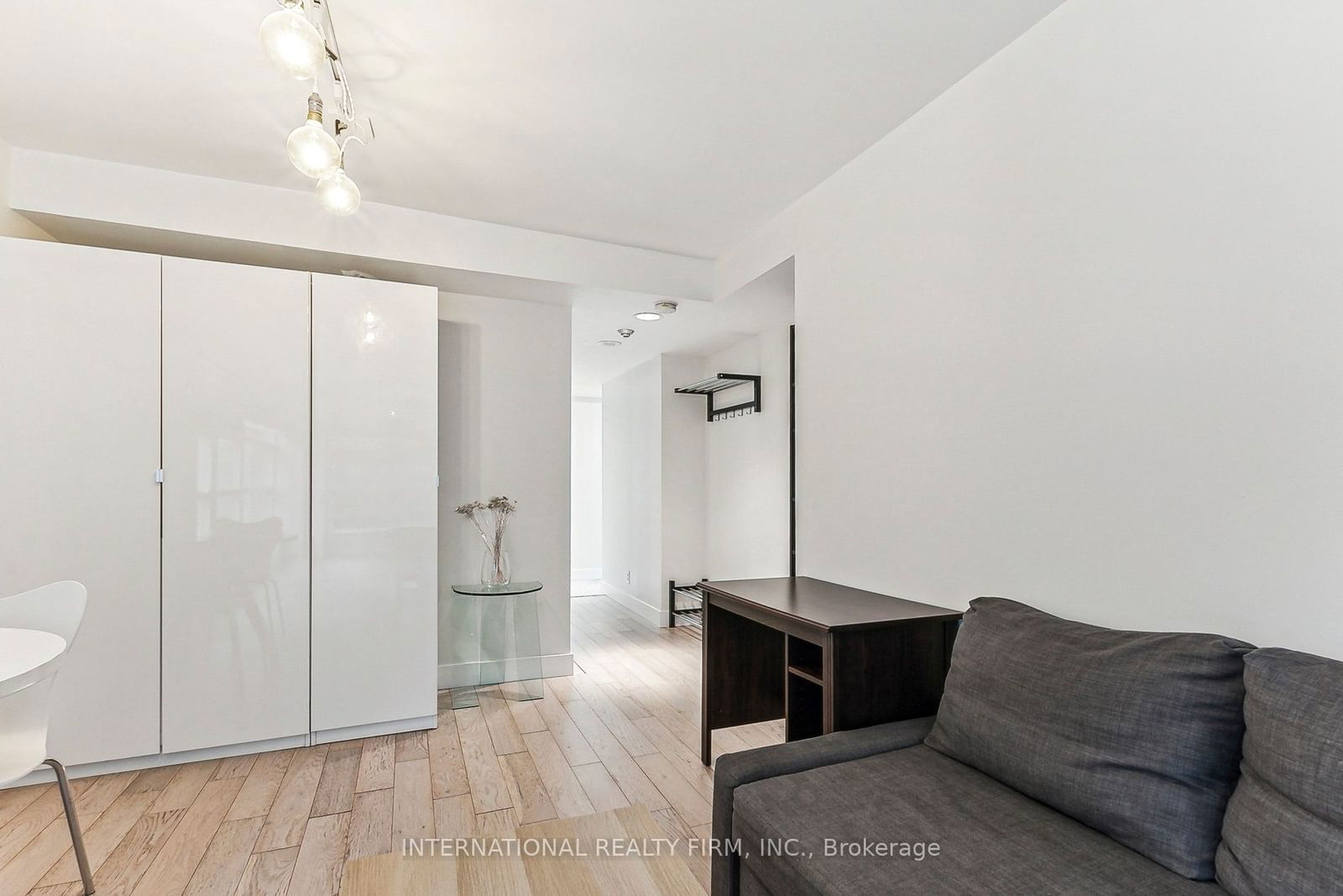 50 Lombard St, unit 1404 for sale