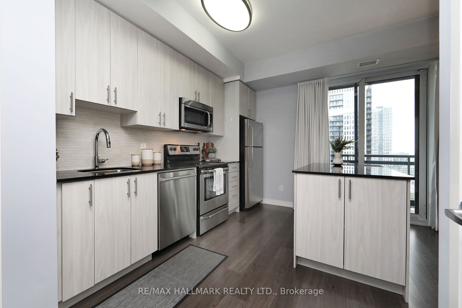 225 Sackville St, unit 1312 for sale