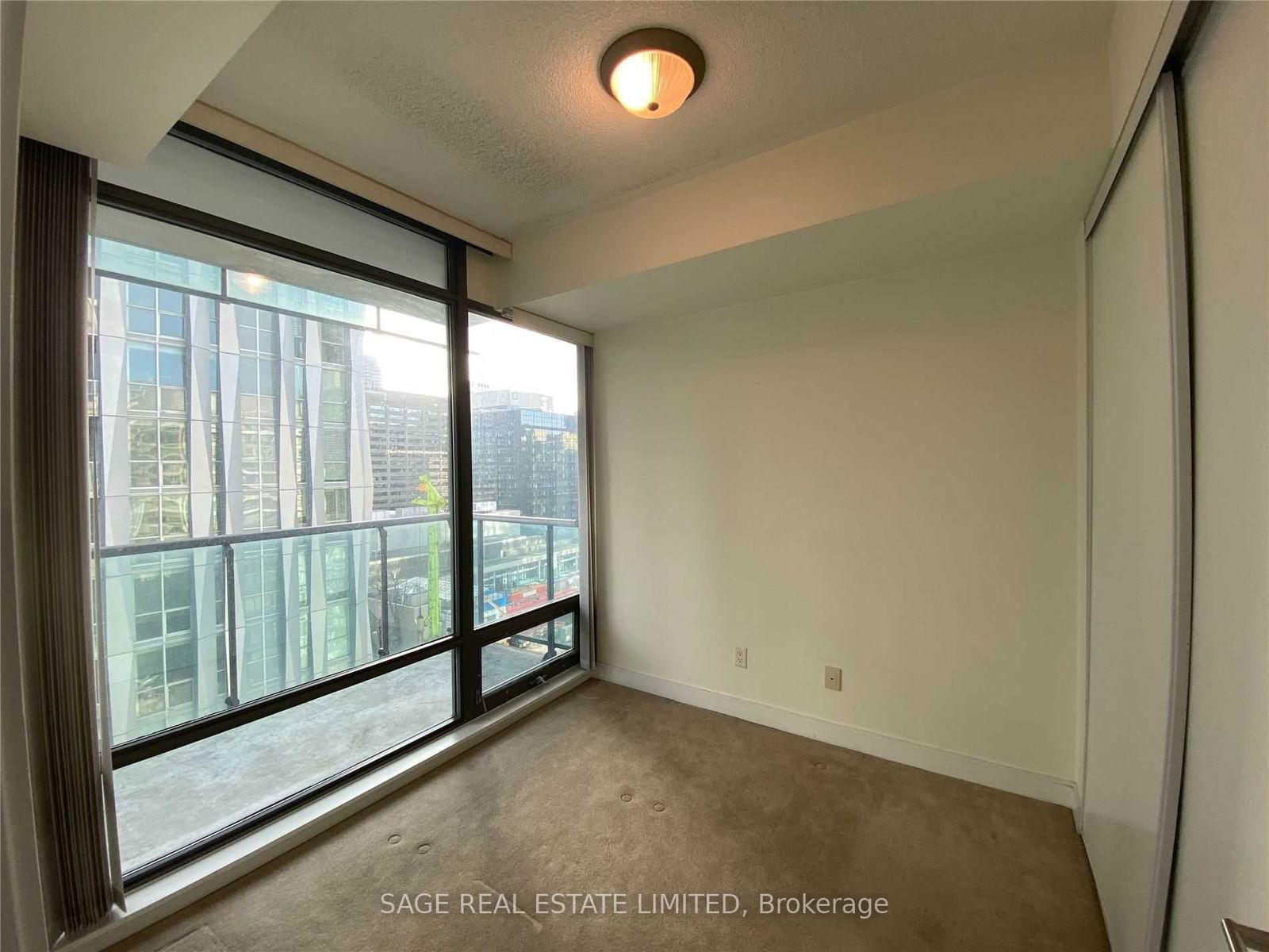 18 Yorkville Ave, unit 1204 for rent