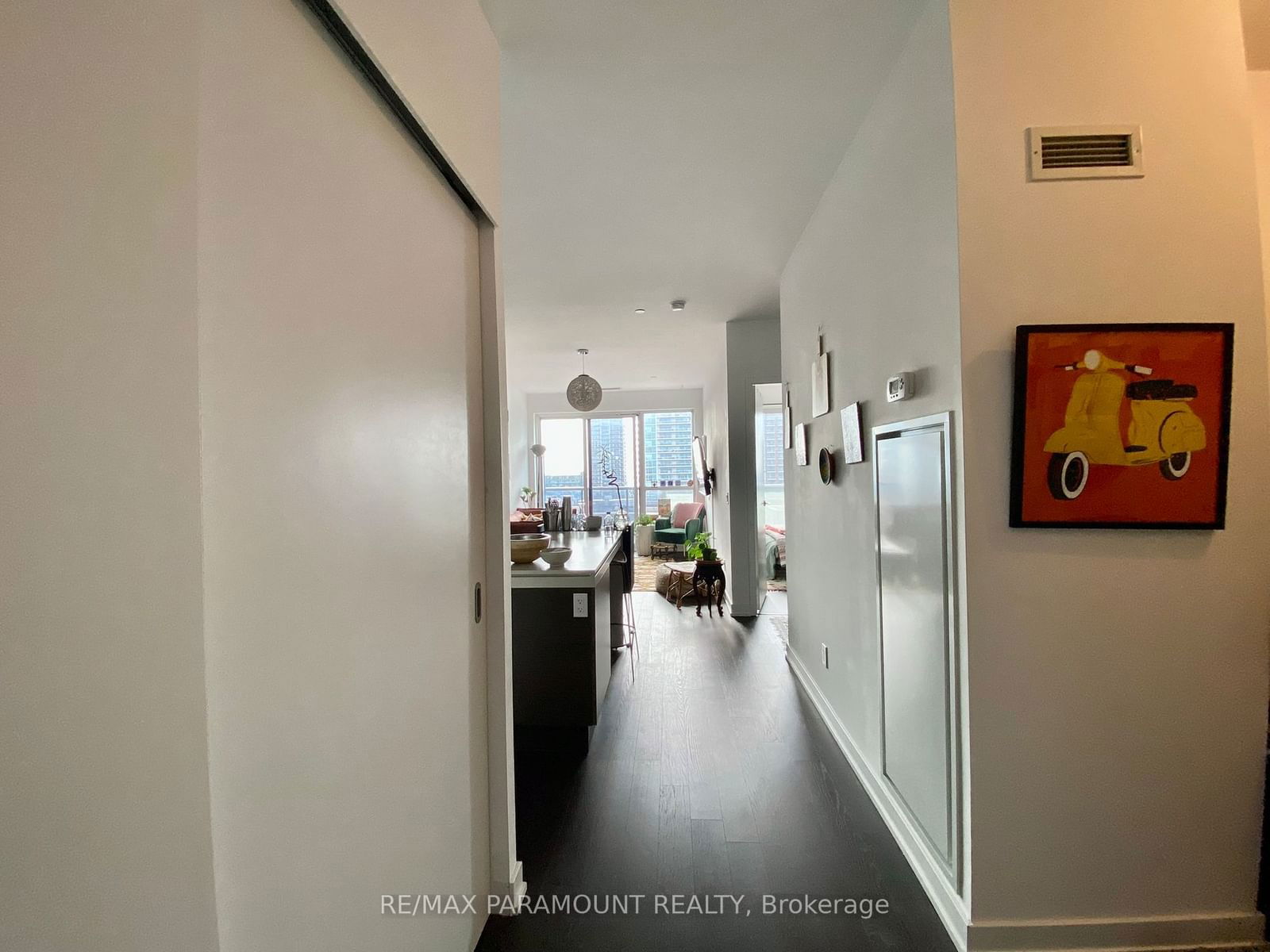 1030 King St W, unit 1016 for rent