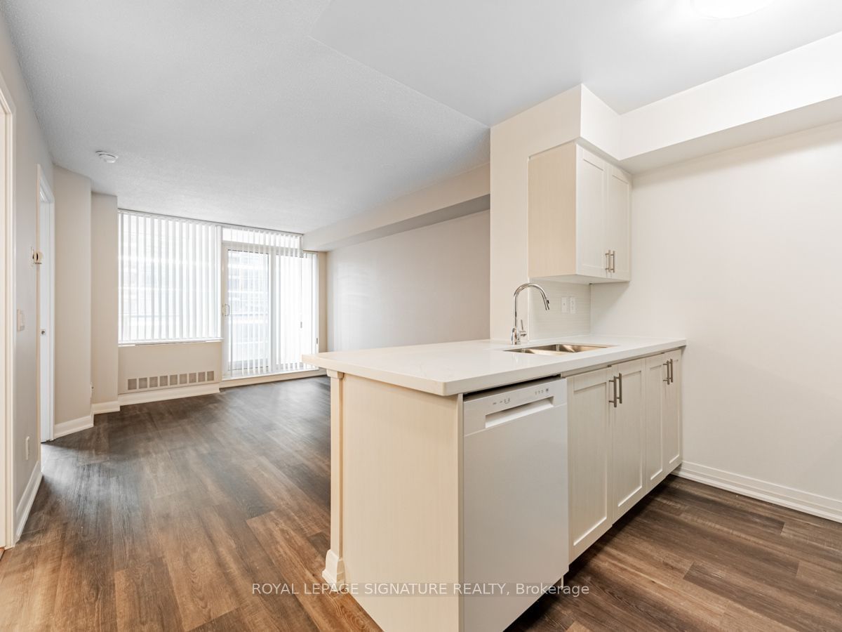 4978 Yonge St, unit 610 for rent