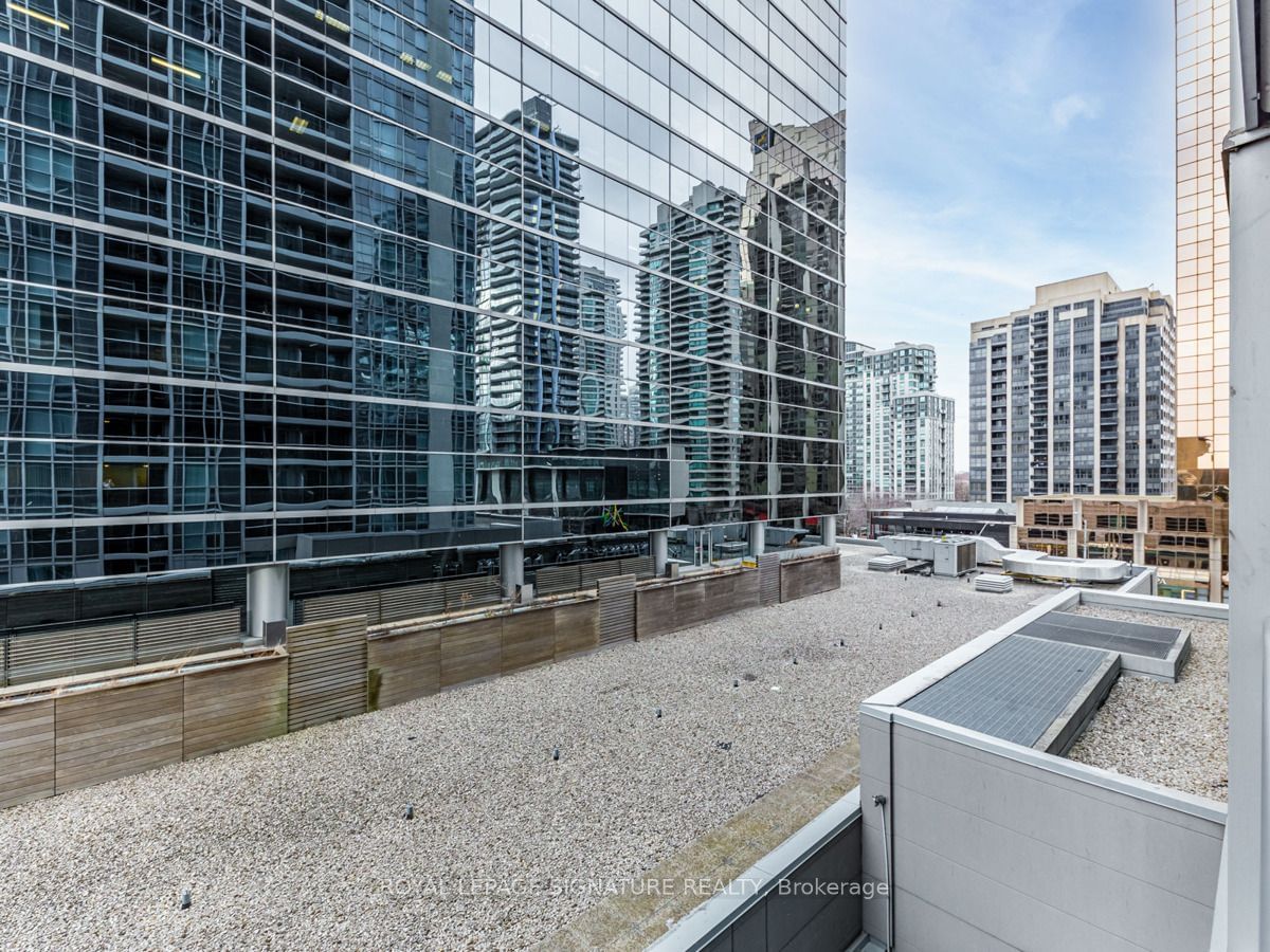 4978 Yonge St, unit 610 for rent