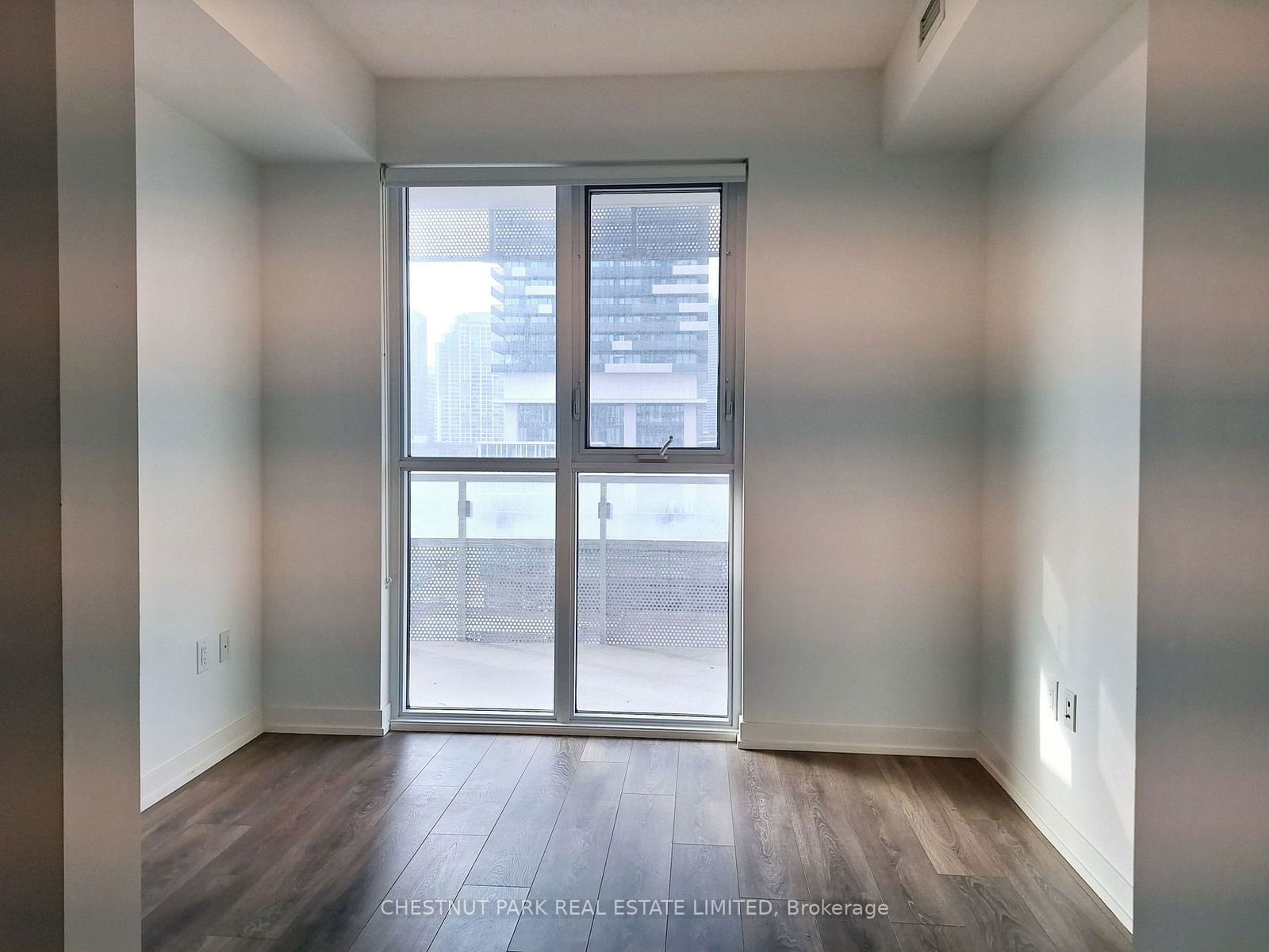 15 Lower Jarvis St, unit 608 for rent