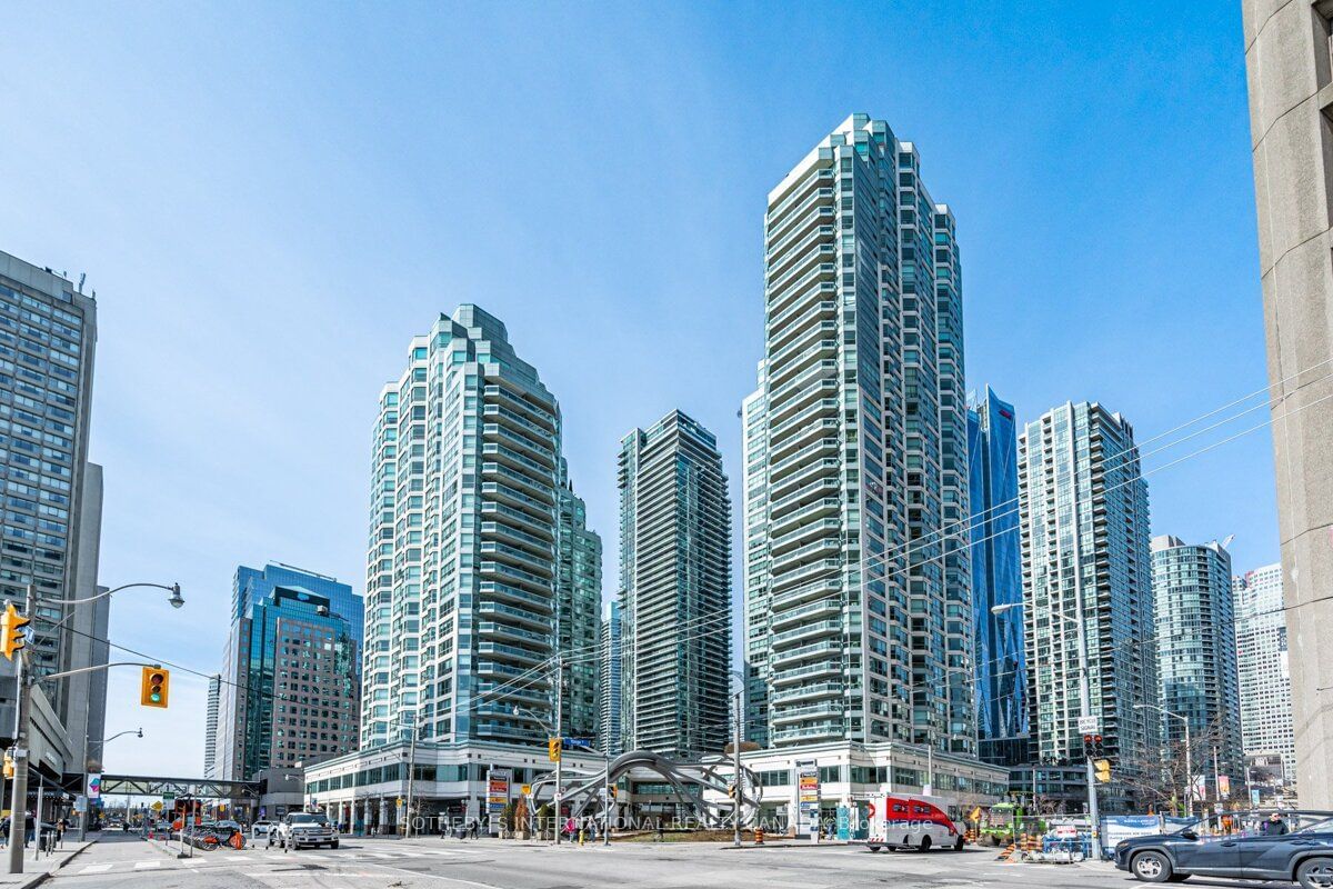 10 Queens Quay W, unit 2305 for sale