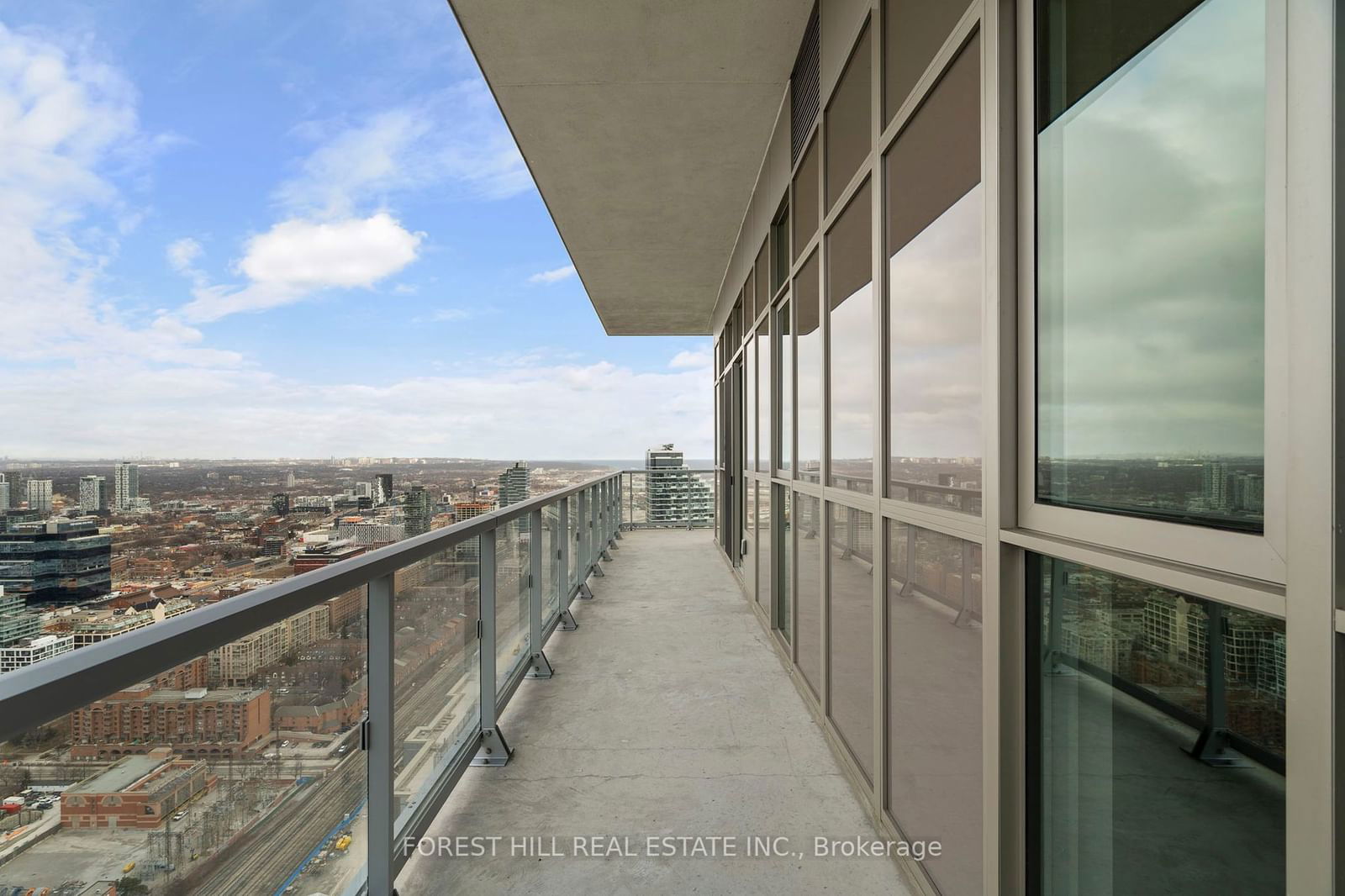 Lighthouse West Tower Condos, Downtown, Toronto