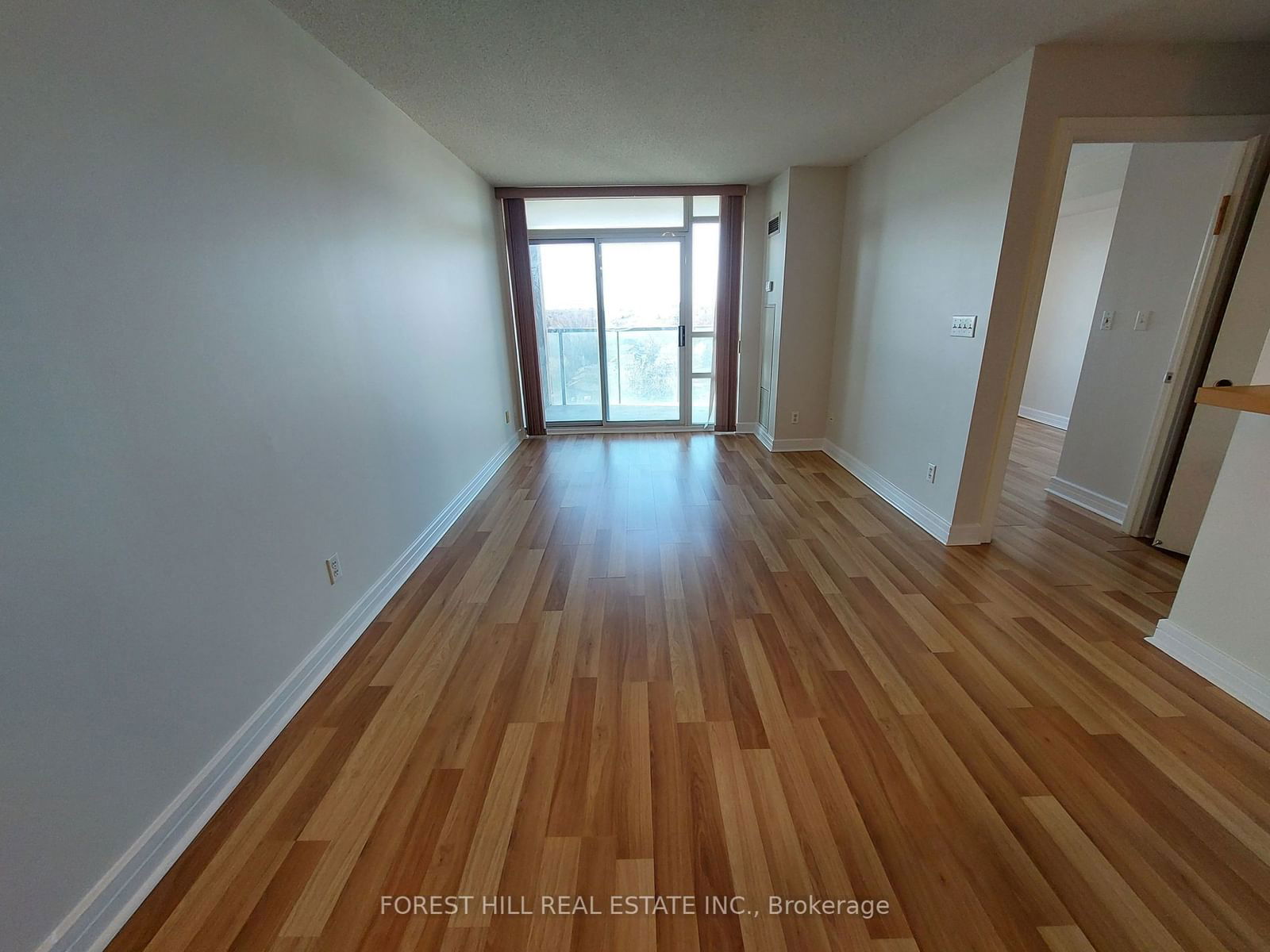 18 Harrison Garden Blvd, unit 901 for rent