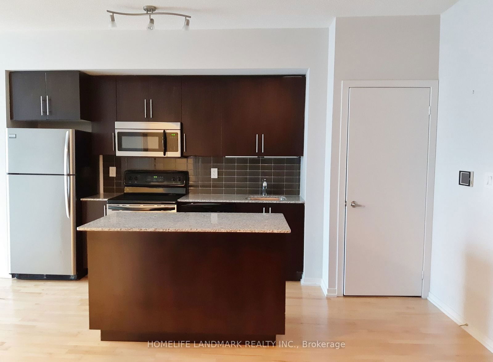 65 Bremner Blvd, unit 4709 for rent