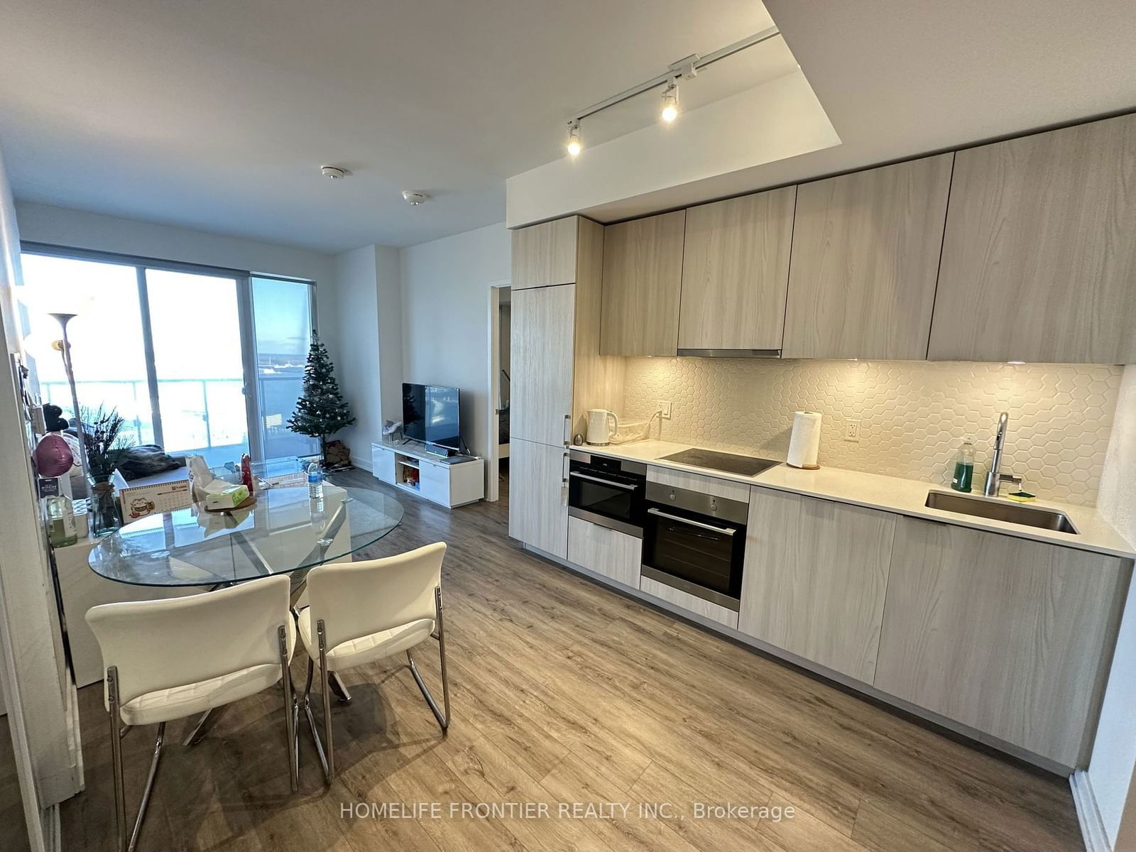 15 Queens Quay E, unit 2001 for rent