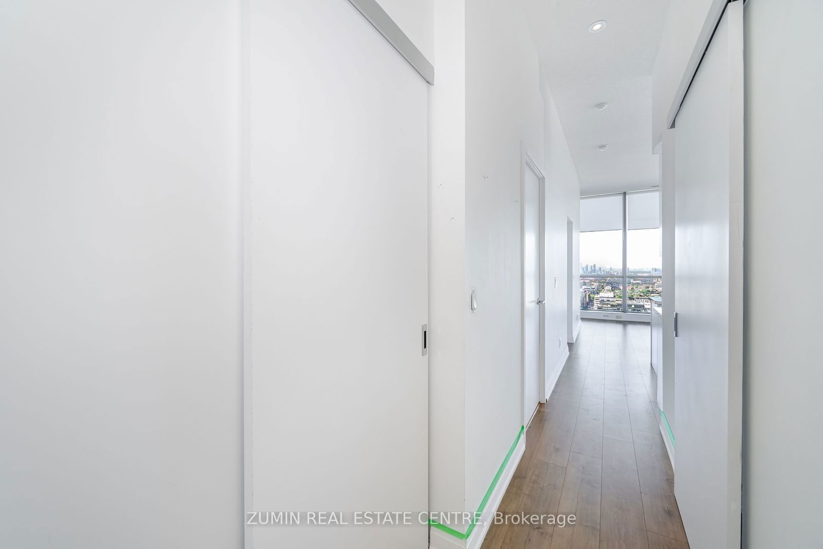 8 Charlotte St, unit 3502 for sale