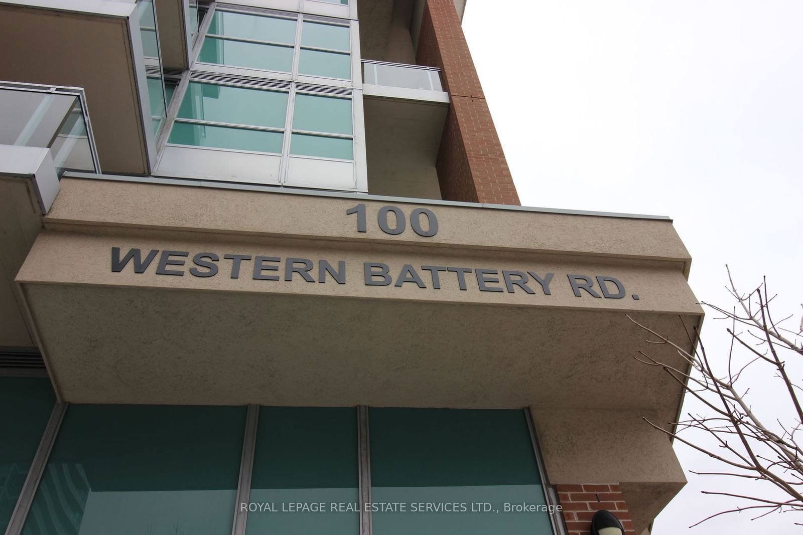 100 Western Battery Rd, unit 405 for rent