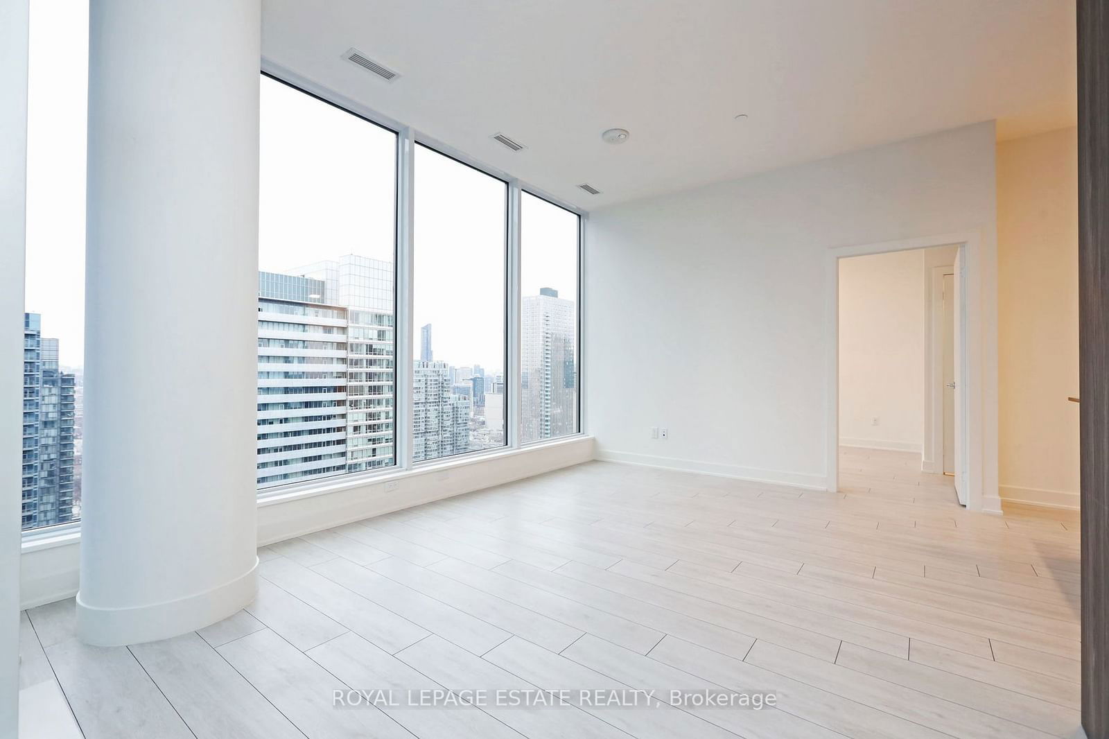 15 Mercer St, unit 4003 for sale