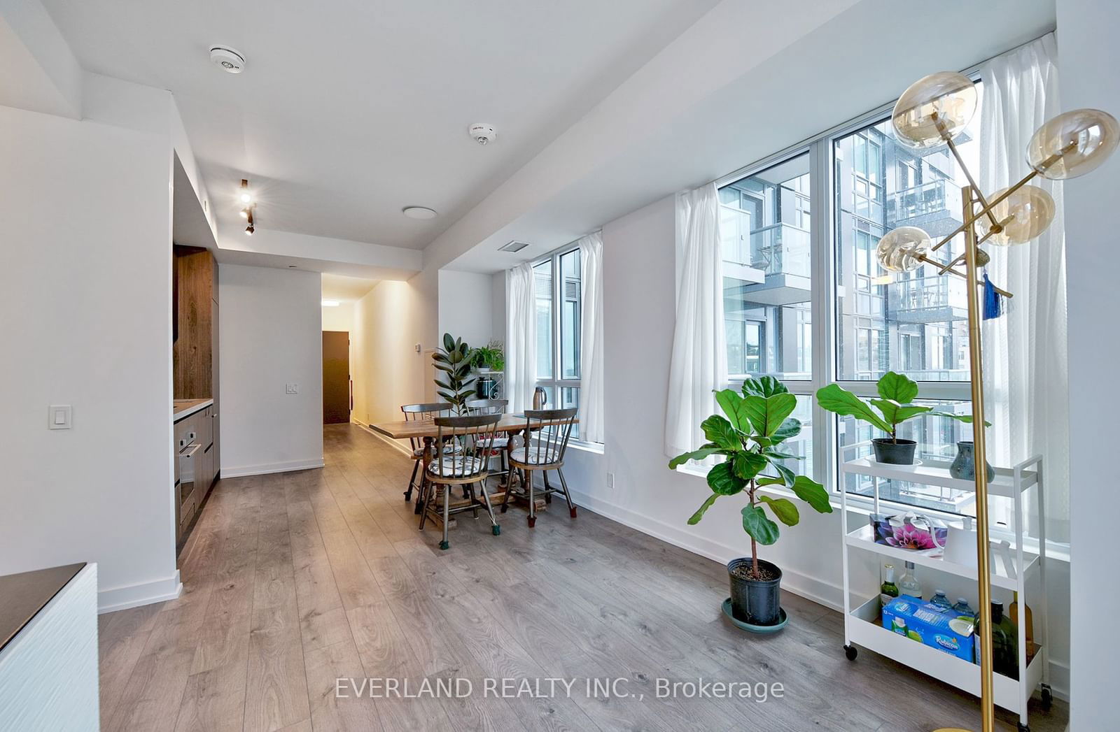 108 Peter St, unit 1302 for sale