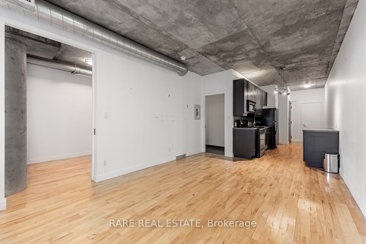 42 Camden St, unit 302 for rent